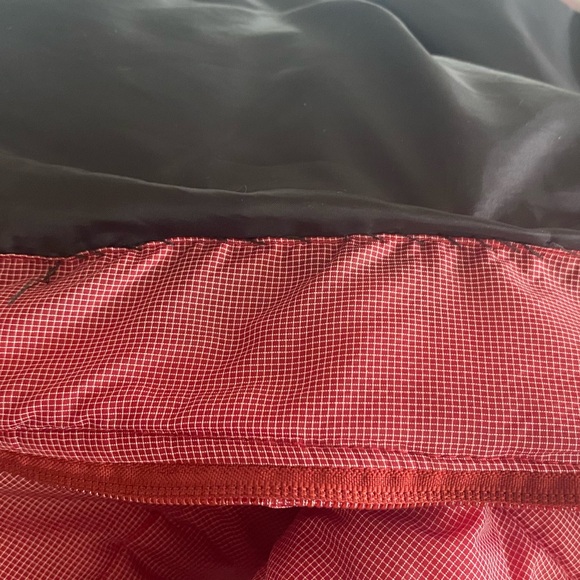 Jordan Red Grid Pattern Jacket - Picture 6 of 6